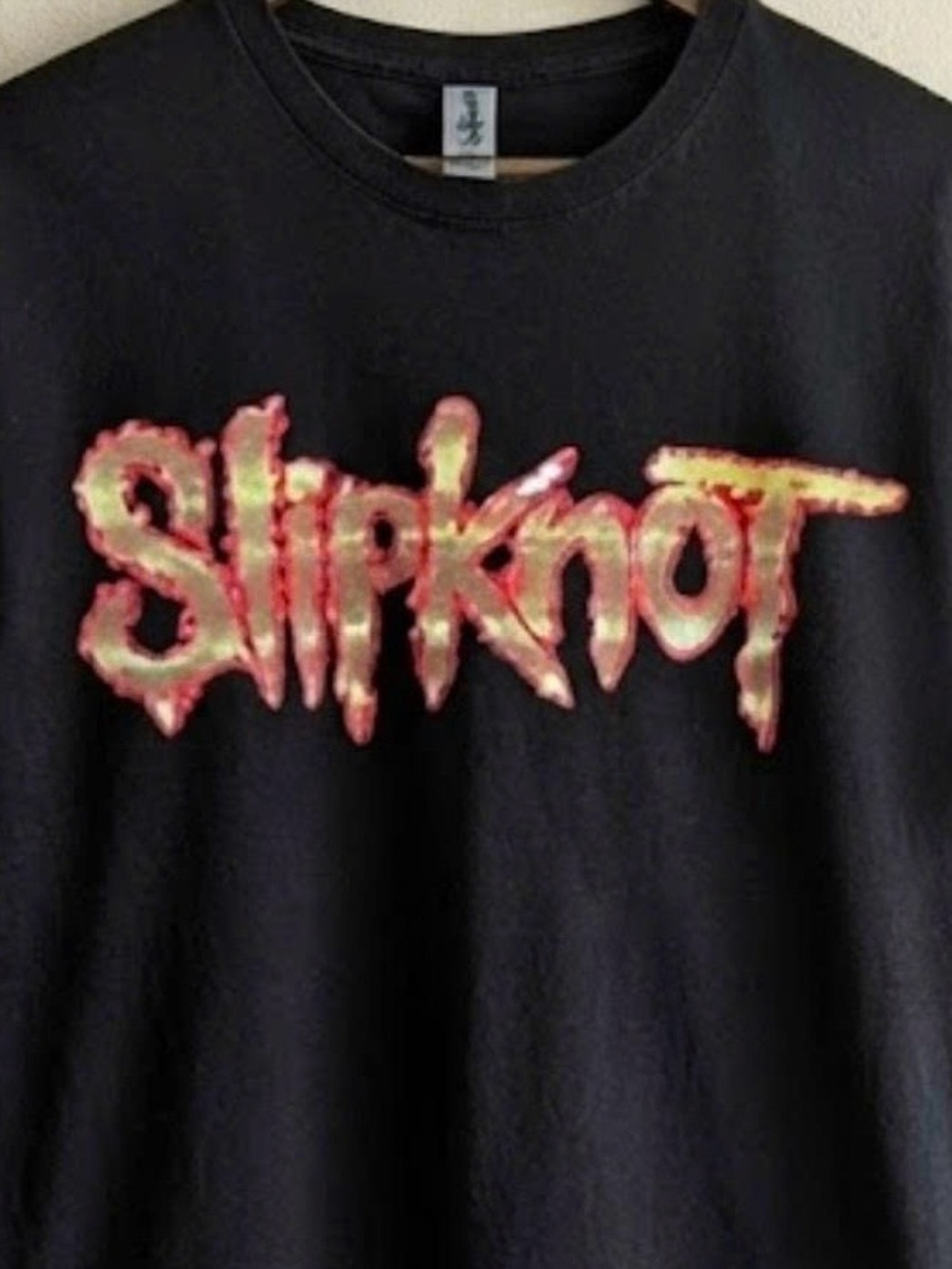 Gildan Black Slipknot Logo Tee with Red-Yellow Graphic | Unisex Shirt - Picture 2 of 2